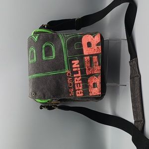 ROBIN RUTH UNISEX CROSSBODY